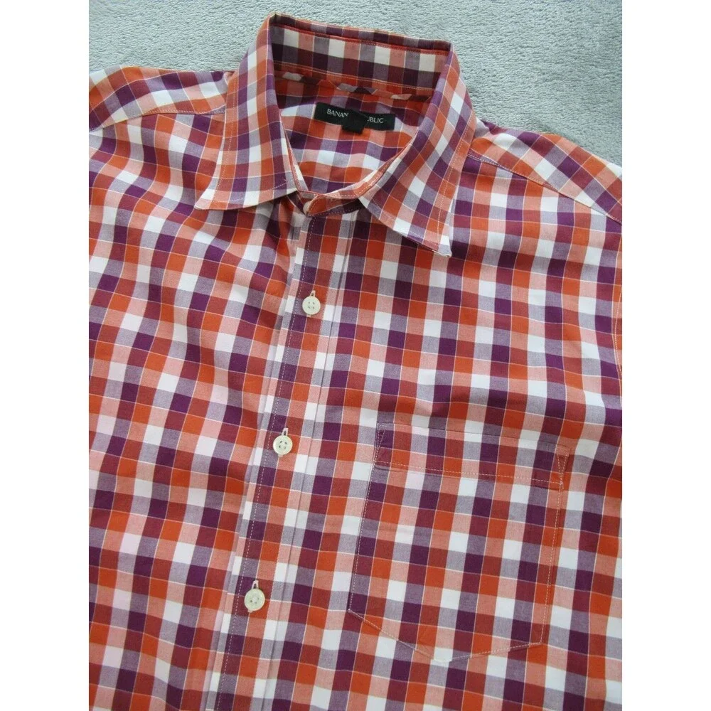 Banana Republic Shirt Mens Medium Long Sleeve Plaid Red Purple Buttoned Down